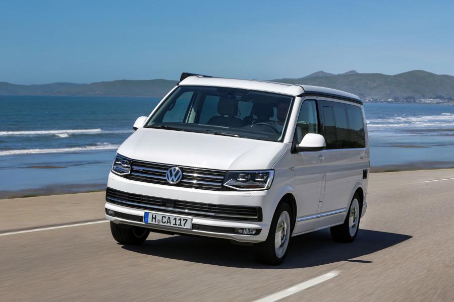  Volkswagen California Ocean Red (T6) 2016 года  (фото 4 из 33)